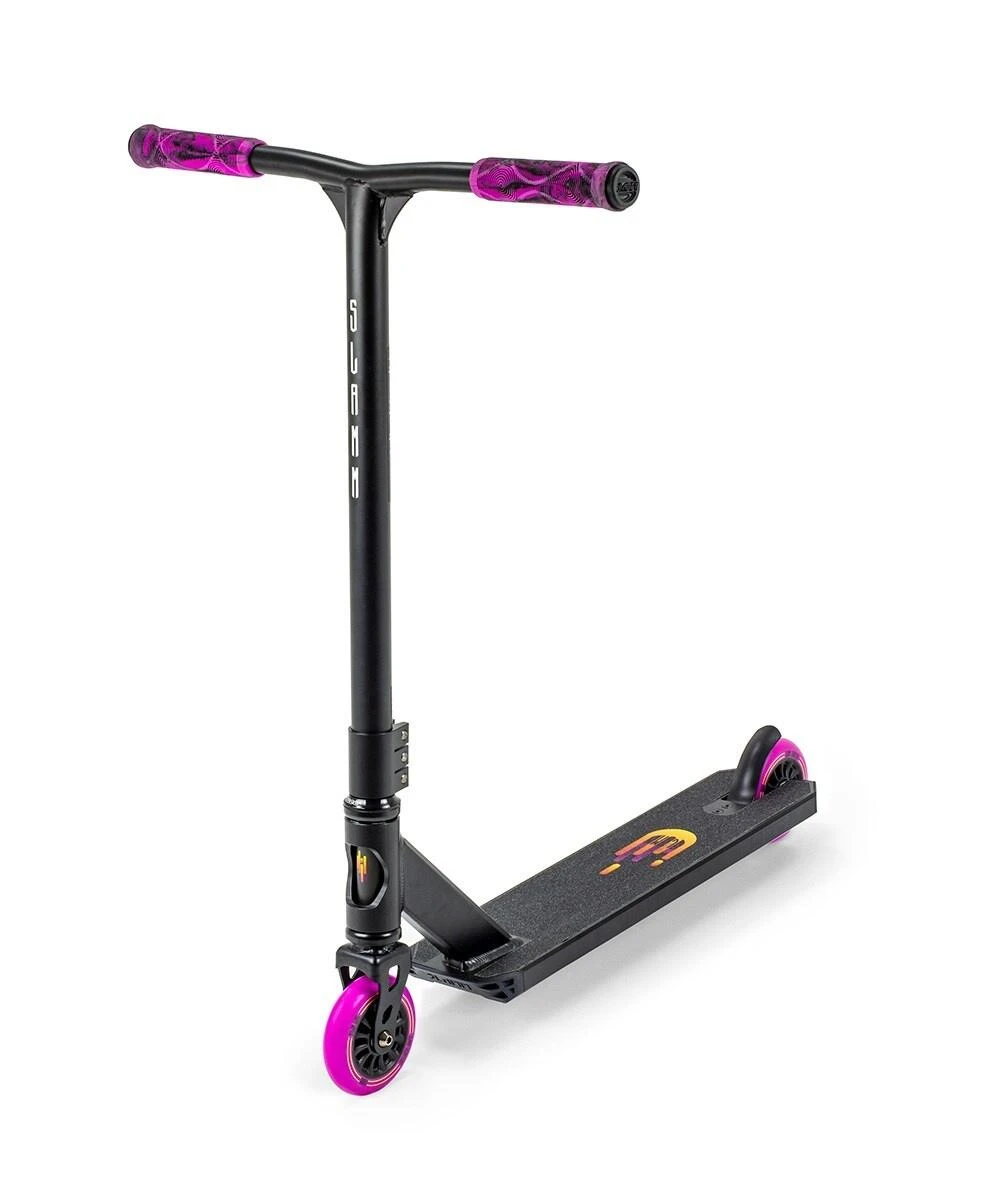 Tantrum V9 Stunt Scooter - Black/Purple 4 Tantrum V9 Stunt Scooter - Black/Purple - Image 2