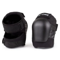 S1 PRO KNEE PADS – GEN 4 – FOR SKATE, SKATEBOARD, ROLLER DERBY 14 S1 PRO KNEE PADS – GEN 4 – FOR SKATE, SKATEBOARD, ROLLER DERBY -Rollerz Store k3292e0f9ae8d787153c0b75811c8bb75