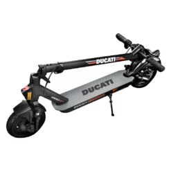 Ducati Pro -Rollerz Store k70b572efdbc2fa95af60564dc141e60f