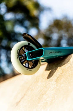 Freestyle Scooter MF500 -Rollerz Store k92ac4f23eaf693c4e877d31dcc7d461e