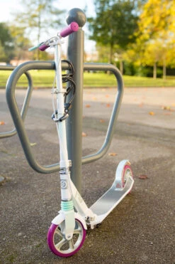 Master Lock Scooter Lock Cuffs 6 Master Lock Scooter Lock Cuffs -Rollerz Store ka4e7ae08ae4f8f8aa11126123ffd7b46