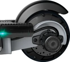 RAZOR Power Core E90 Lighshow -Rollerz Store kd946fe43a4768077f3dfc733aef9ec34