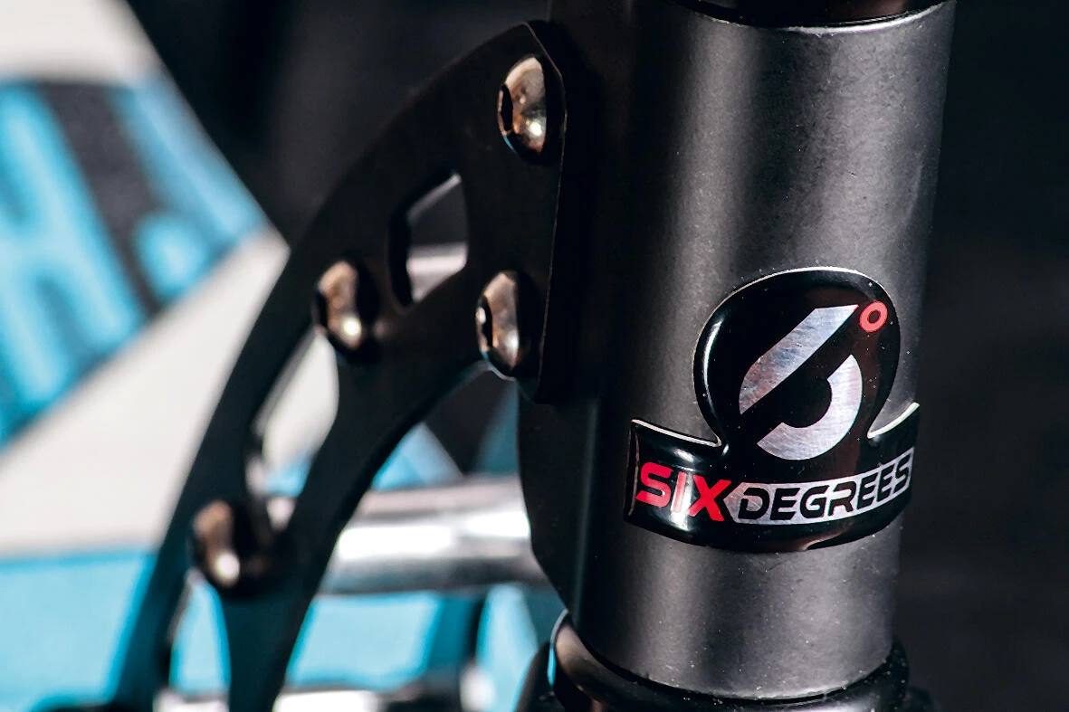 SIX DEGREES Kick Scooter 300/215mm Turquoise 4 SIX DEGREES Kick Scooter 300/215mm Turquoise - Image 2