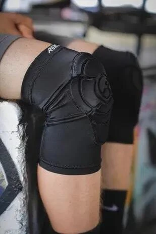 RKD660 Pro Knee Gaskets 5 RKD660 Pro Knee Gaskets - Image 3